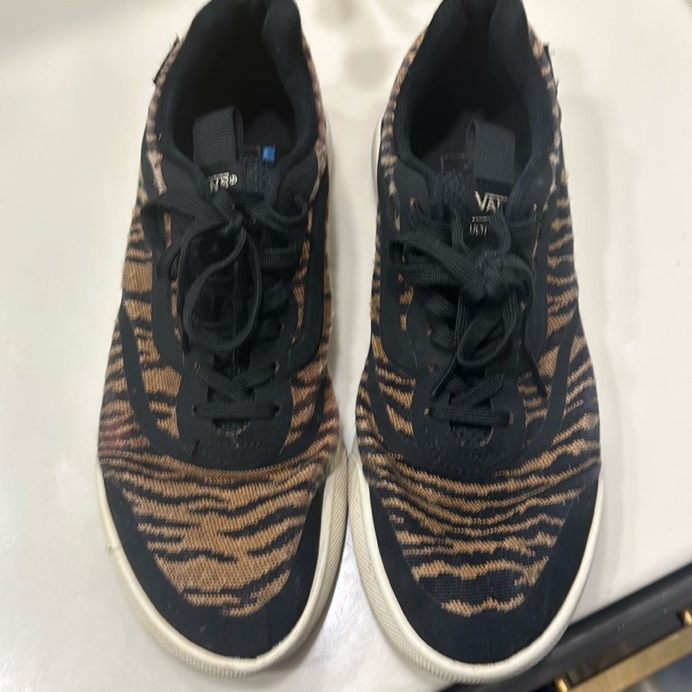 Vans animal print ultra range sneakers